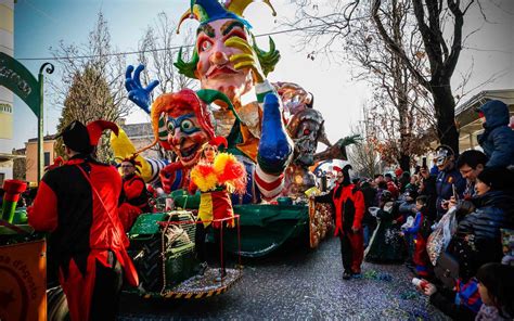 Sfilata dei carri di Carnevale 2020 a Strangolagalli 